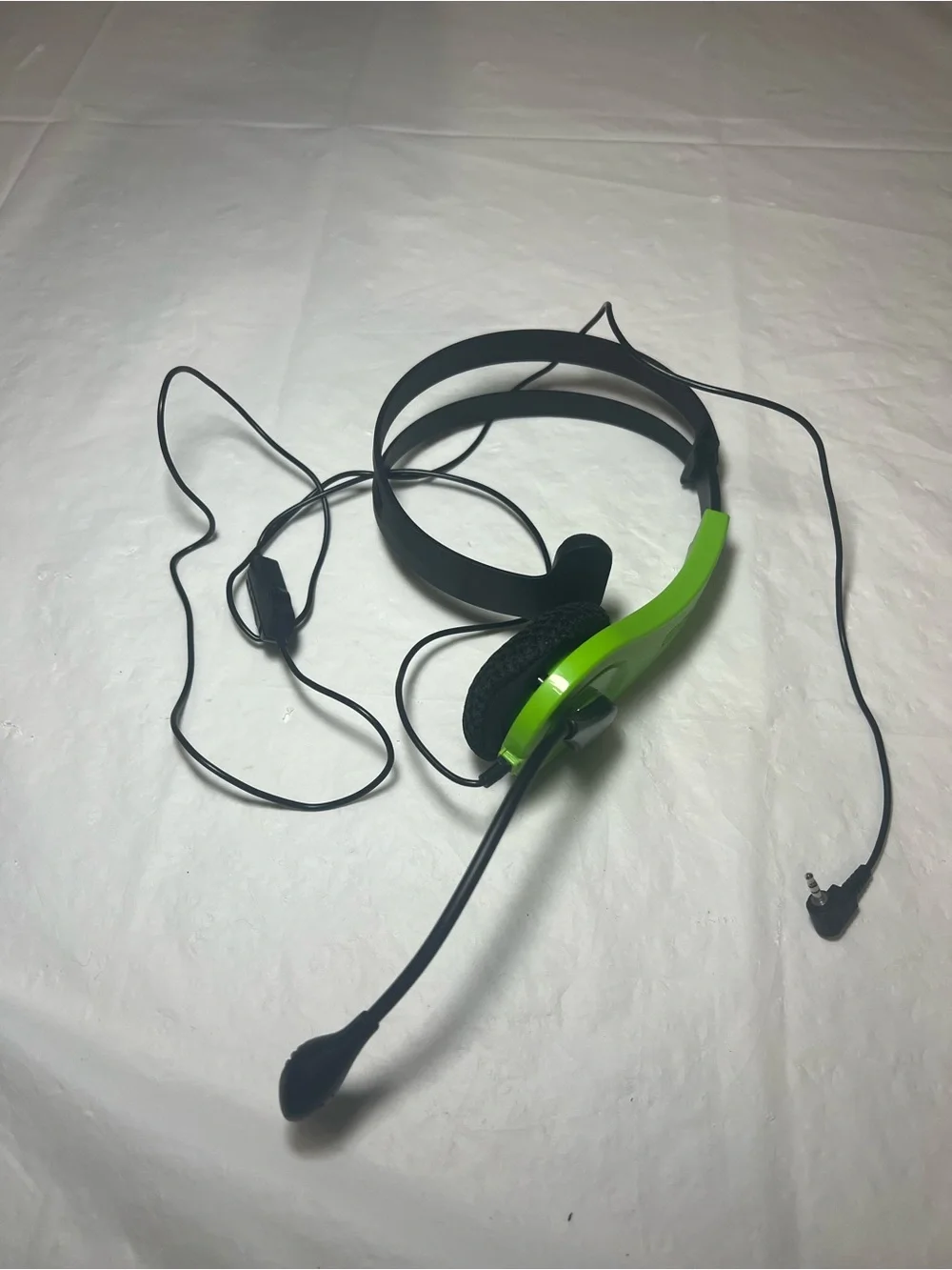 @PLAY Wired Chat Headset Green/Black for Xbox 360 - Untested w/ Box